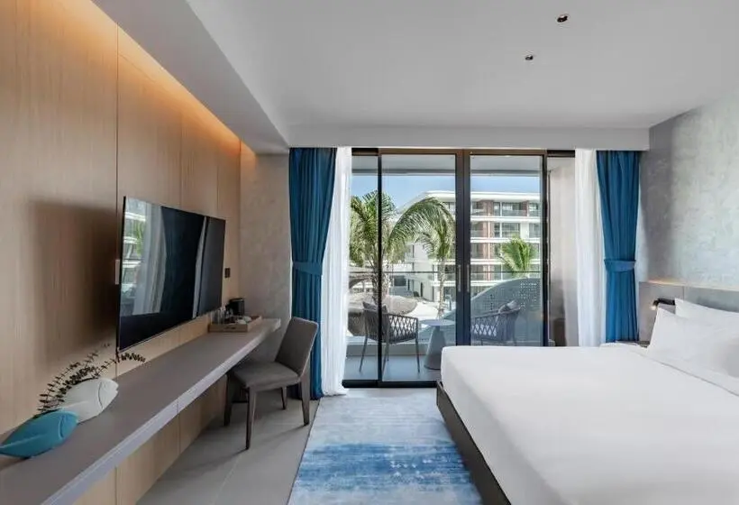 プールビュースタンダードステューディオ, Kora Beach Resort Phuket