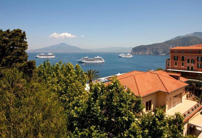 1침실 테라스 아파트 바다 전망, Al Centro Suites