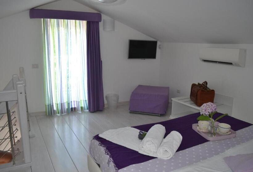 1침실 테라스 아파트 바다 전망, Al Centro Suites