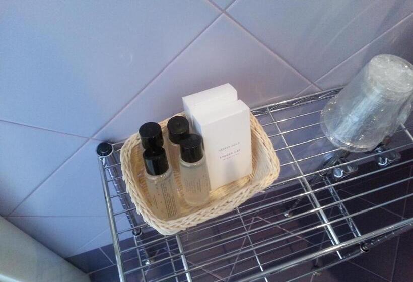 침실1개 아파트 발코니 바다 전망, Al Centro Suites