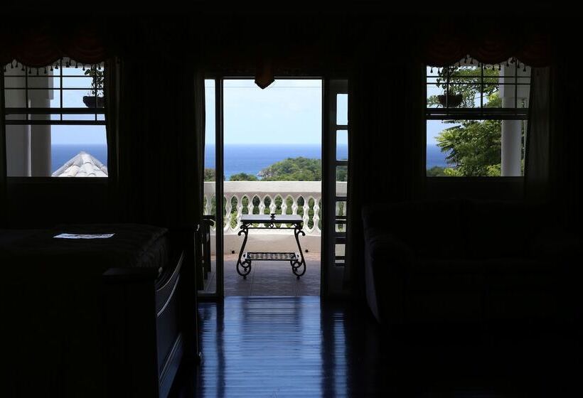 اتاق لوکس با چشمانداز دریا, All Nations Guest House