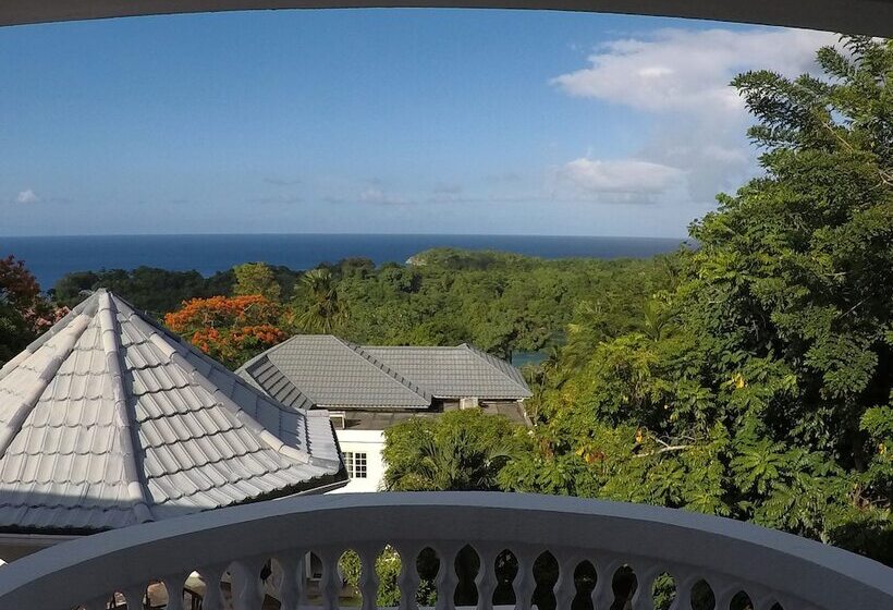 اتاق لوکس با چشمانداز دریا, All Nations Guest House