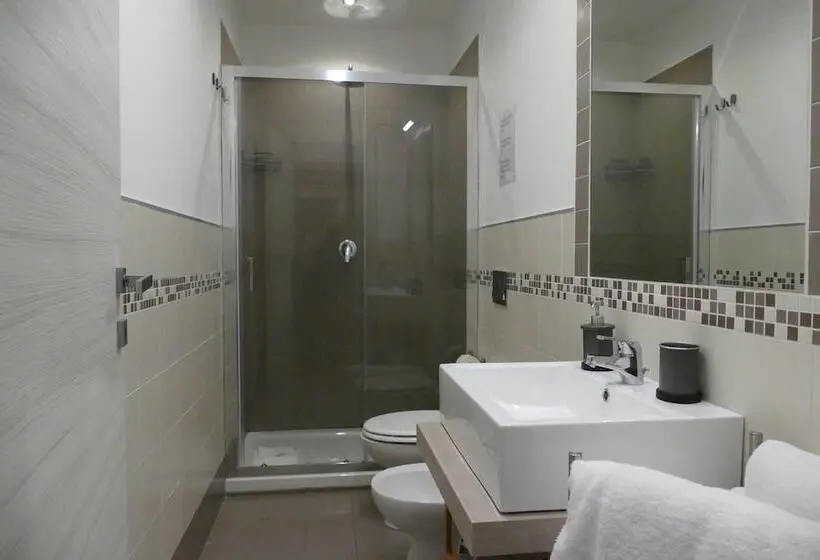 اتاق استاندارد, Gialel Pisa