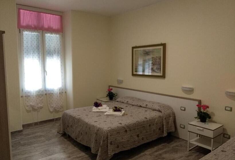 اتاق استاندارد سه نفره, La Branda Brin Guest House