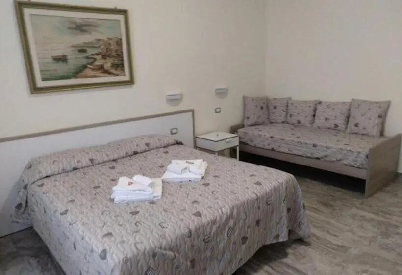 اتاق استاندارد چهار تخته, La Branda Brin Guest House