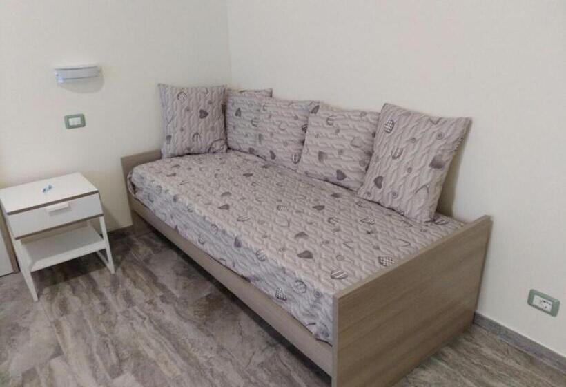 اتاق استاندارد چهار تخته, La Branda Brin Guest House