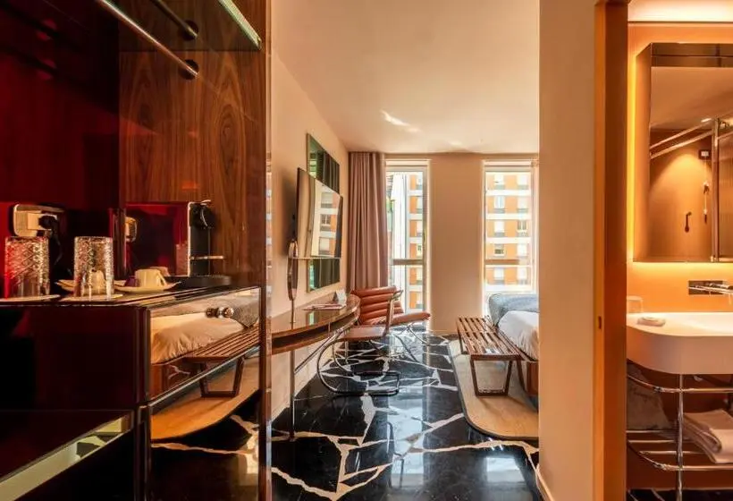 Standard Room King Size Bed