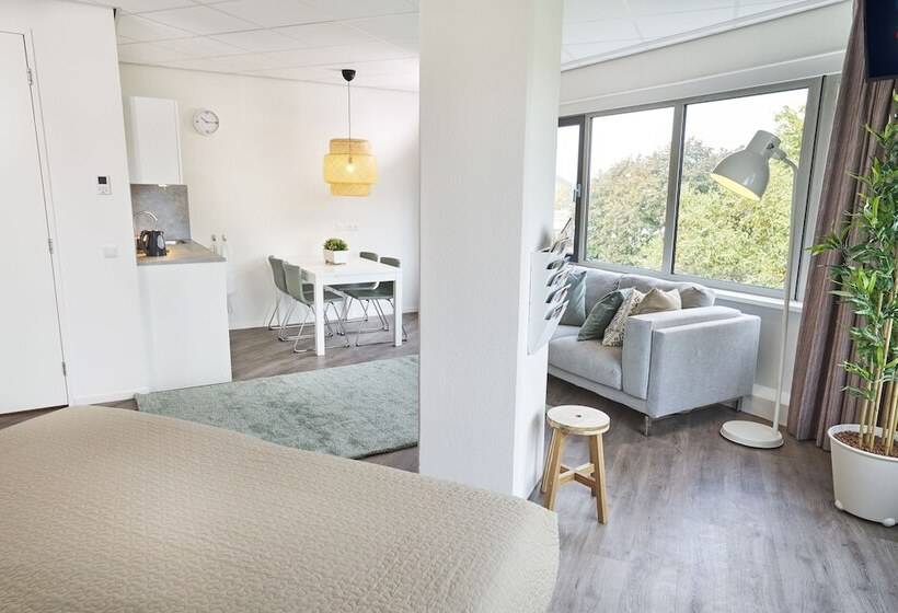 2 Bedroom Apartment, Amrâth Apart Hotel Schiphol Badhoevedorp