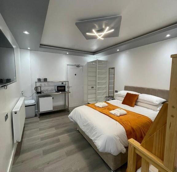 חדר משפחתי, Araan House Hotel Families And Couples Only