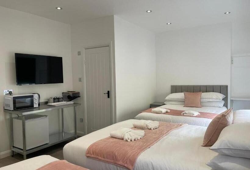 חדר משפתחתי סופריור, Araan House Hotel Families And Couples Only