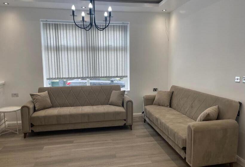 דירת חדר, Araan House Hotel Families And Couples Only