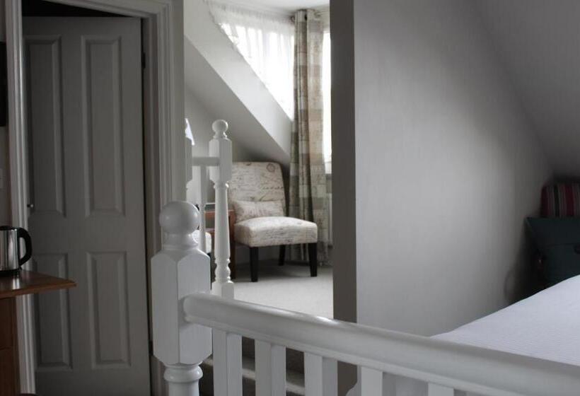 스탠다드 룸, Brantfell House