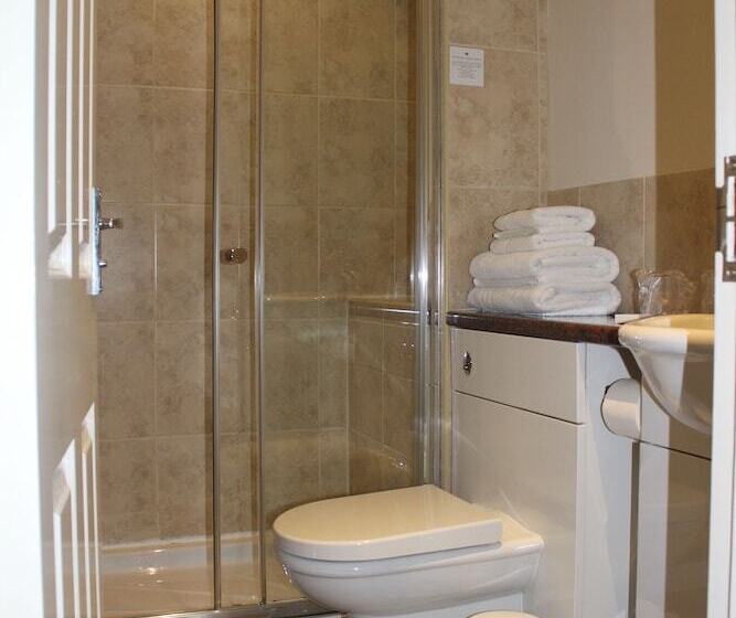 스탠다드 룸, Brantfell House