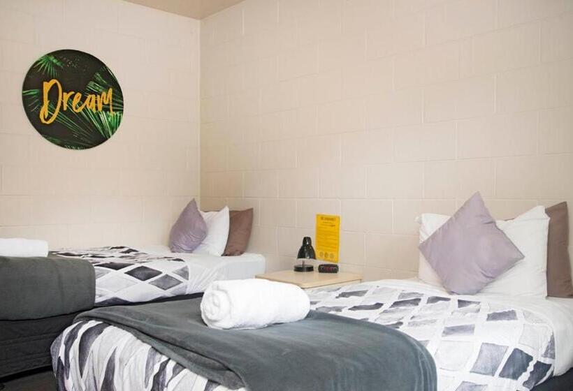 חדר סטנדרט, Bridge Backpackers