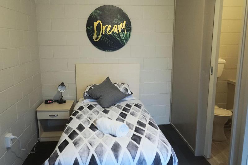 חדר סטנדרט יחיד, Bridge Backpackers