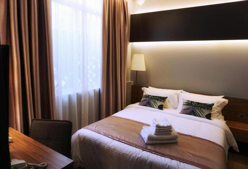 חדר סופריור, Gaia 95