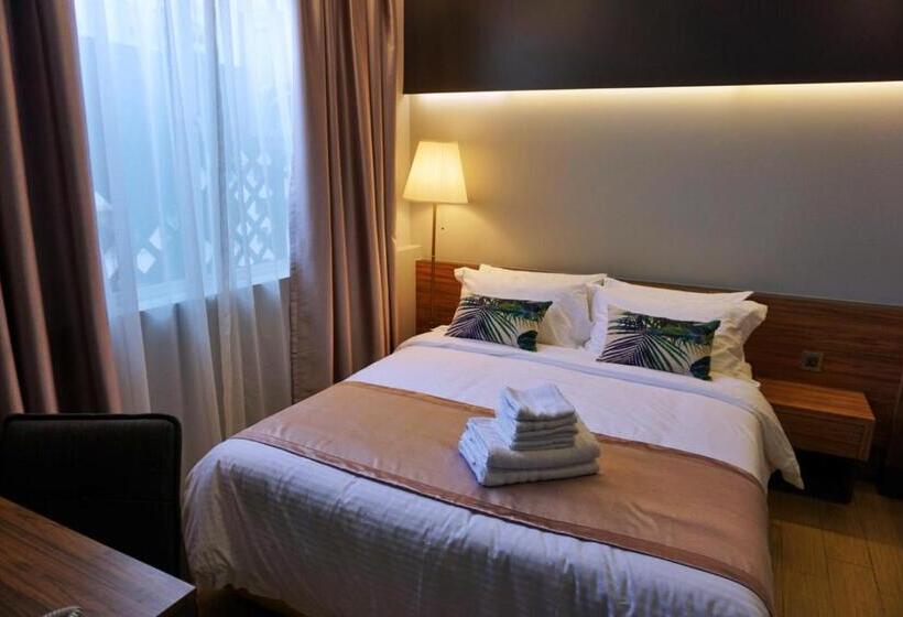 חדר סופריור, Gaia 95