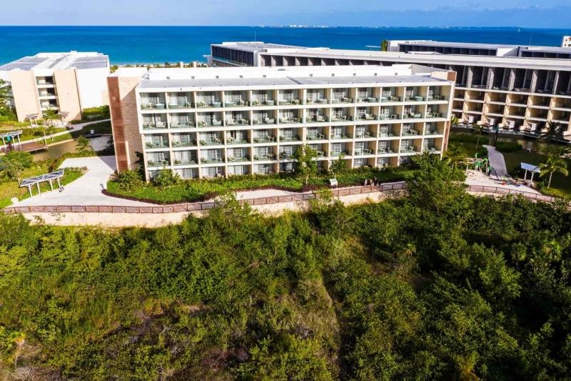 带园景的小型套房, Grand Palladium Select Costa Mujeres