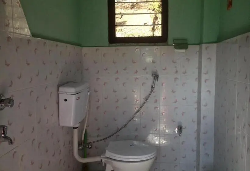 اتاق اکونومی یک تخته, Peace Guest House