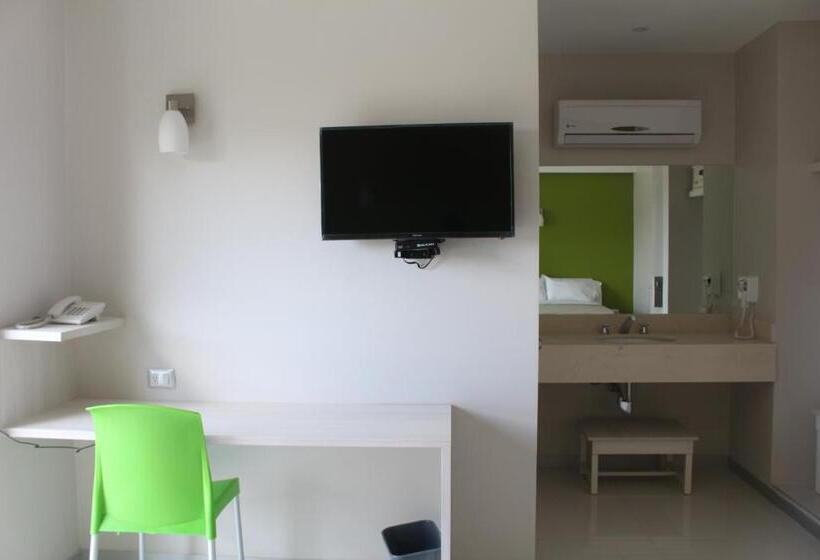 スタンダードトリプルルーム, Sc