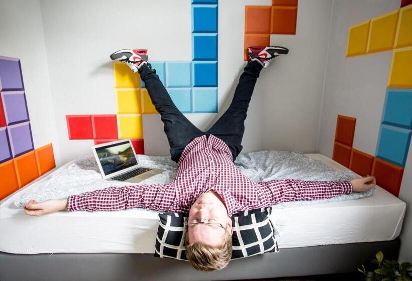 اتاق استاندارد با سرویس بهداشتی مشترک, Tetris Sopot