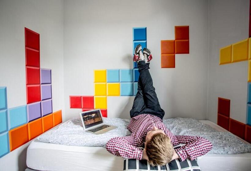 اتاق استاندارد با سرویس بهداشتی مشترک, Tetris Sopot