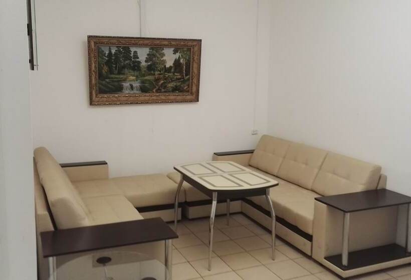 标准单人间, Admiral Hotel Hostel