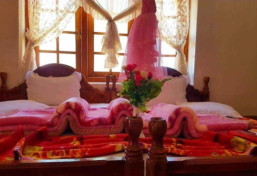 ファミリールーム, Belview Guest House