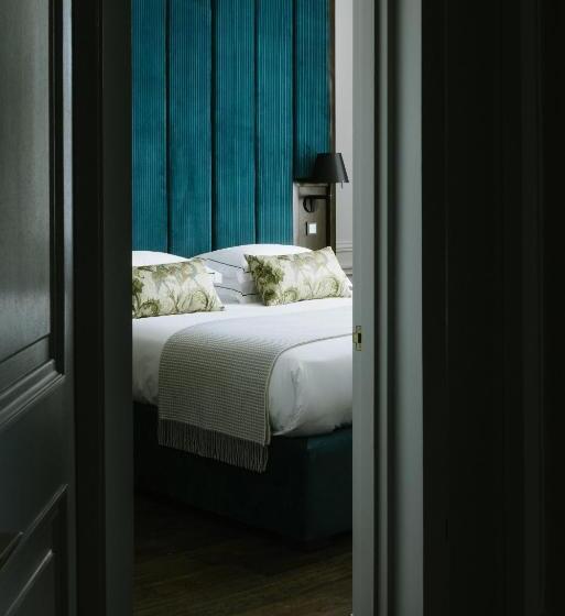 آپارتمان لوکس 2 خوابه, Cheval The Edinburgh Grand