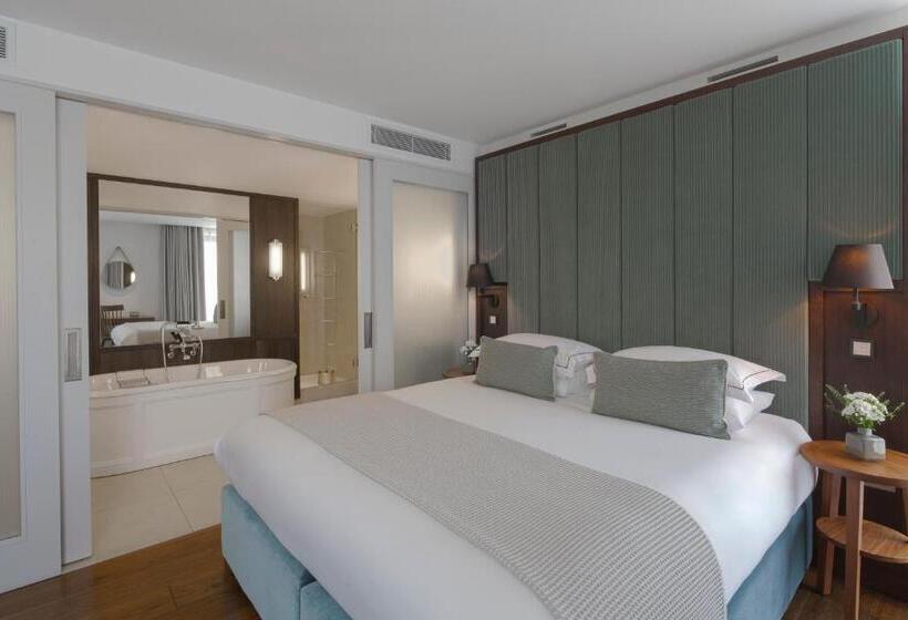 1 Bedroom Penthouse Apartment, Cheval The Edinburgh Grand