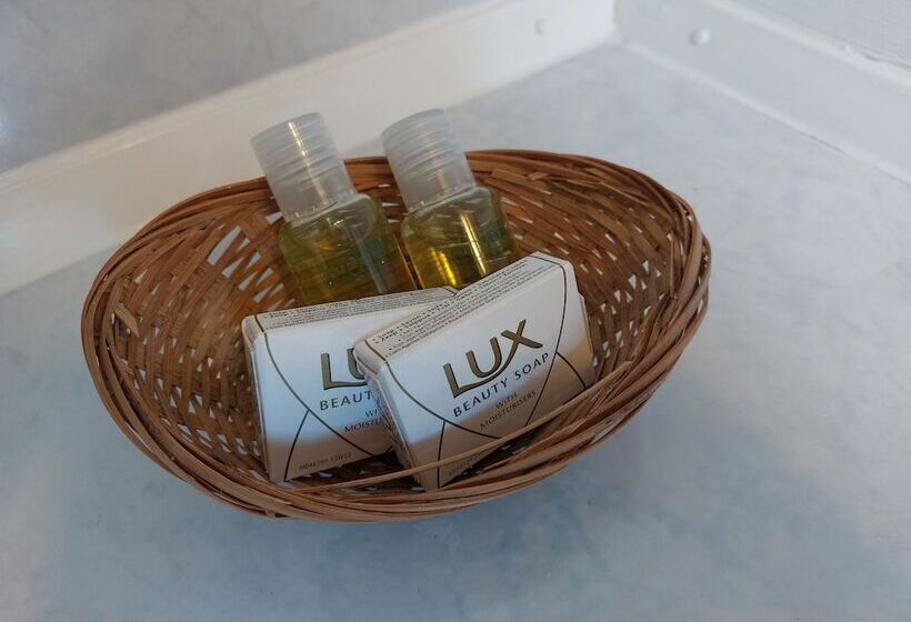 패밀리 룸, Eddlewood Guest House