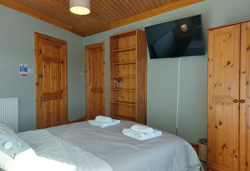 패밀리 룸, Eddlewood Guest House