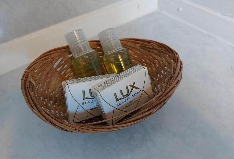 패밀리 룸, Eddlewood Guest House