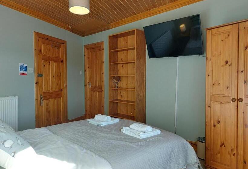 패밀리 룸, Eddlewood Guest House