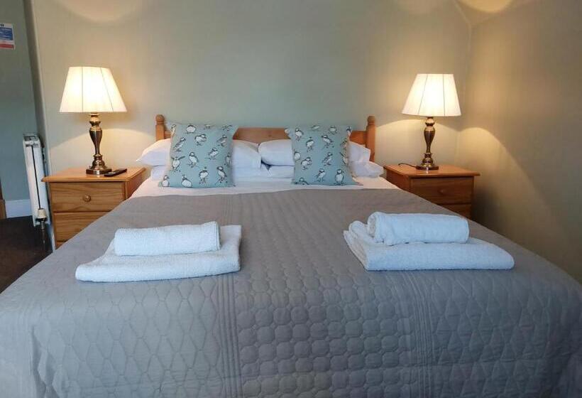 패밀리 룸, Eddlewood Guest House