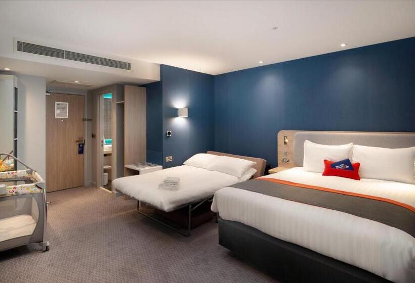 Номер Стандарт, Holiday Inn Express   London Heathrow T4, An Ihg