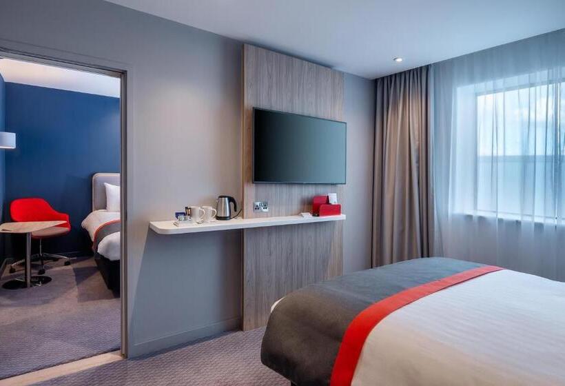 Номер Стандарт, Holiday Inn Express   London Heathrow T4, An Ihg