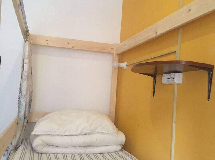 Номер Стандарт Четырехместный Совместный Санузел, Hostel Morskoy