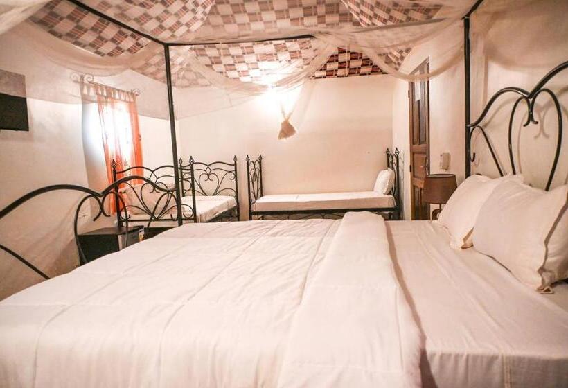 اتاق خانوادگی, Le Trarza