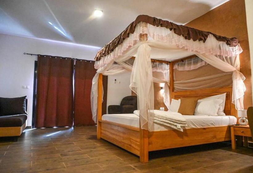 Suite with lake view, Le Trarza