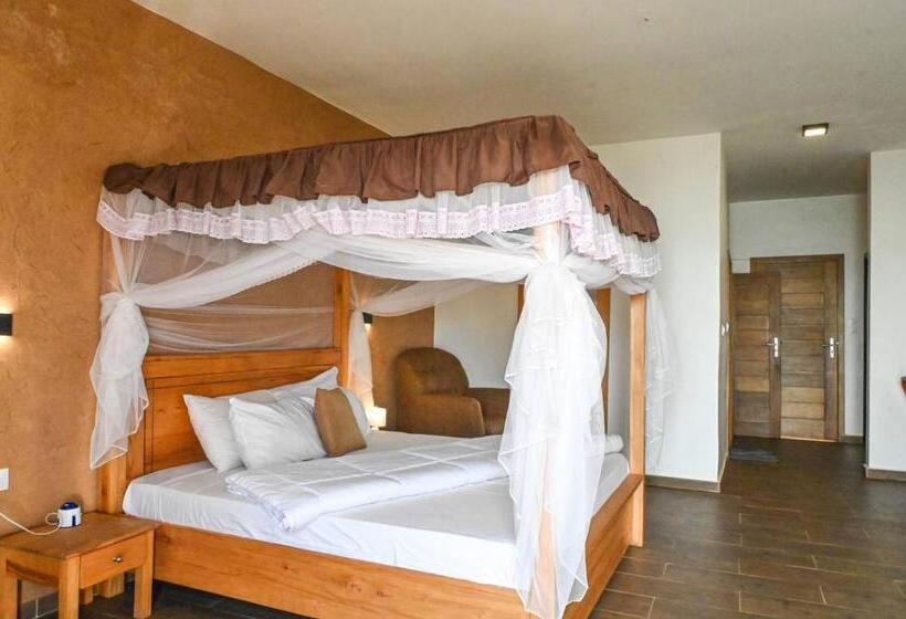 Suite with lake view, Le Trarza