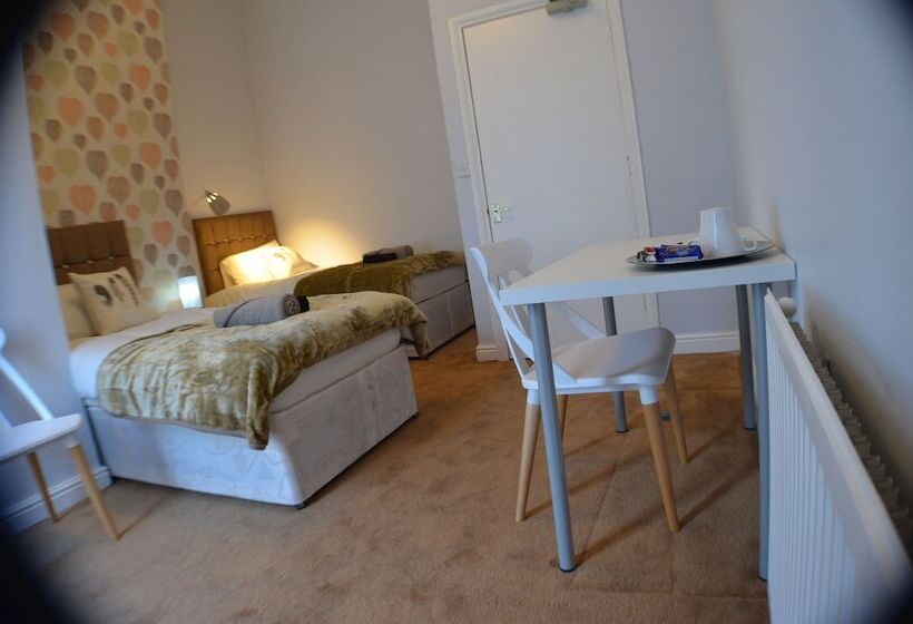 标准间, Queens Guesthouse Manchester