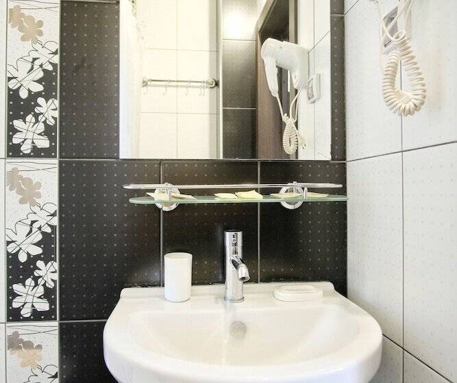 اتاق سوپریور, Rodos