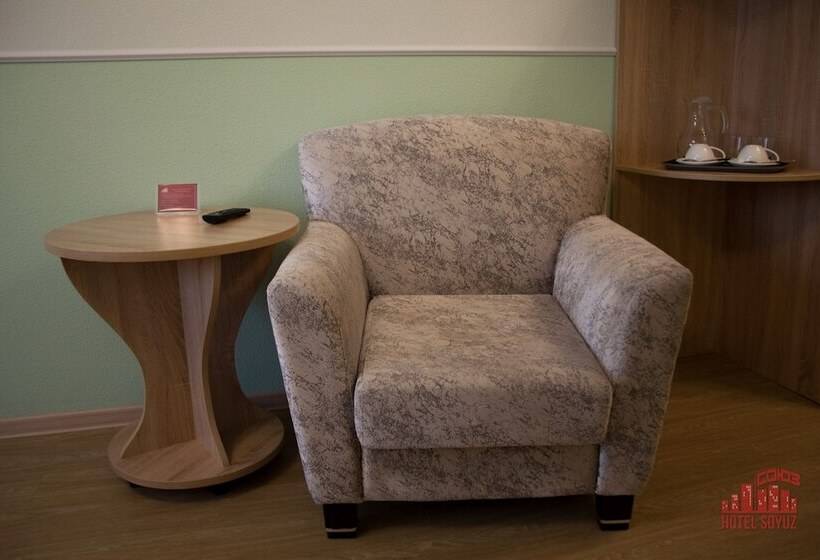 スタンダードルーム, Soyuz