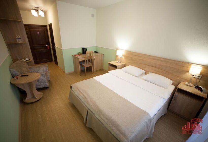 スタンダードルーム, Soyuz