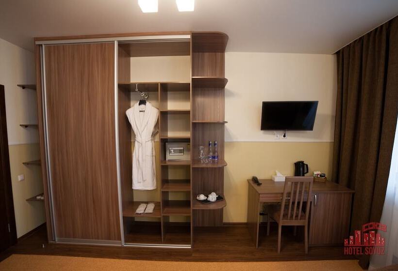 ジュニアスイート, Soyuz