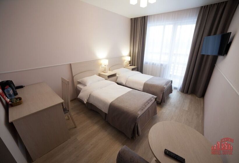 スタンダードルーム, Soyuz