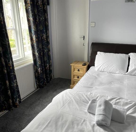 Номер Стандарт Индивидуальный, The Old Bell