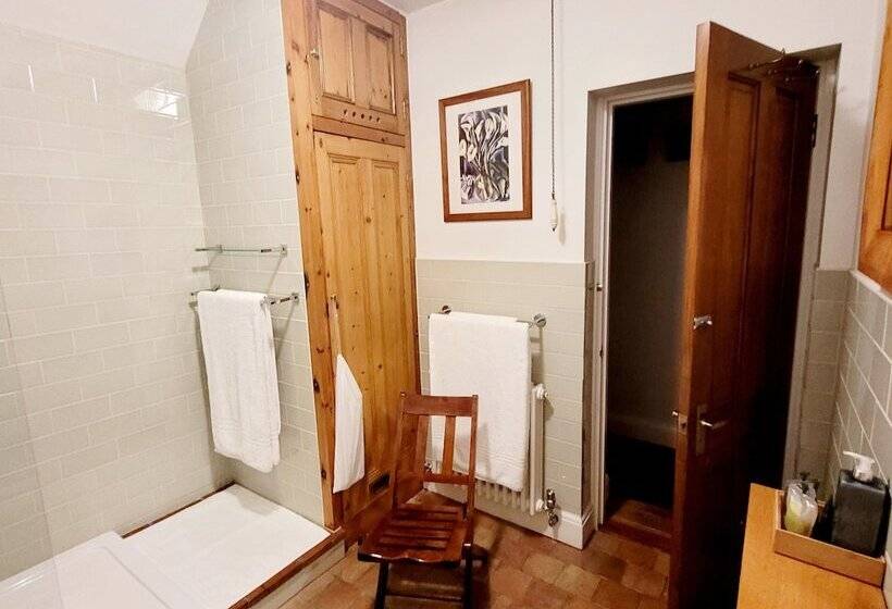 اتاق استاندارد, The Old School B&b