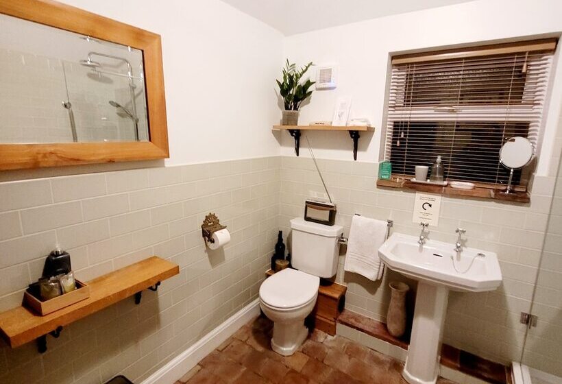 اتاق استاندارد, The Old School B&b